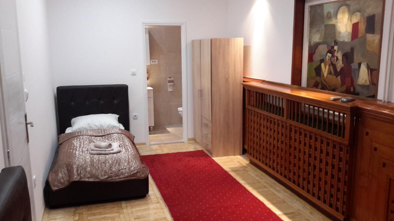 Fortezza rooms Ni Esterno foto